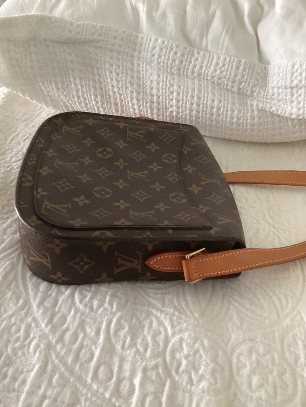 Louis Vuitton Monogram Crossbody in Brown and Tan with Gold Hardware - Picture 10 of 10